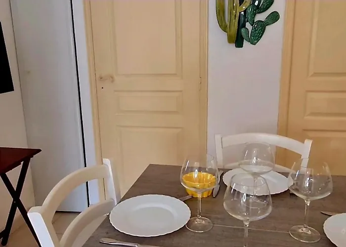 Appartement Kalliste, Logements Avec Vue Citadelle De Bonifacio